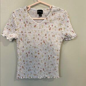 Art Class Girls blue floral smocked top size small 6/6x